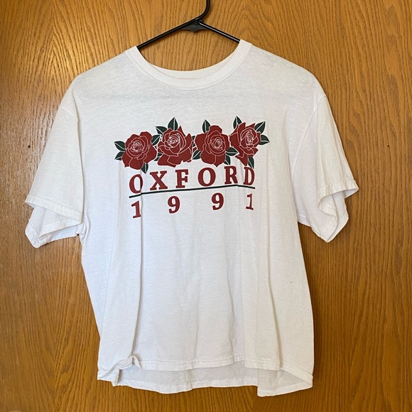 Brandy Melville Tops - Brandy Melville Oxford Rose Tee